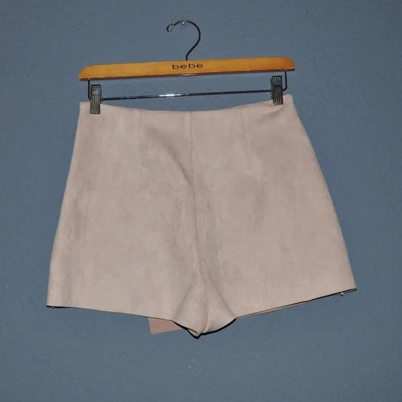 SLIDE SHOW Blush Faux Suede Wrap Skort Short sz 10 - Picture 3 of 7